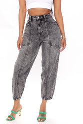 Know Me Slim Balloon Jeans - Acid Wash Black Ins Street